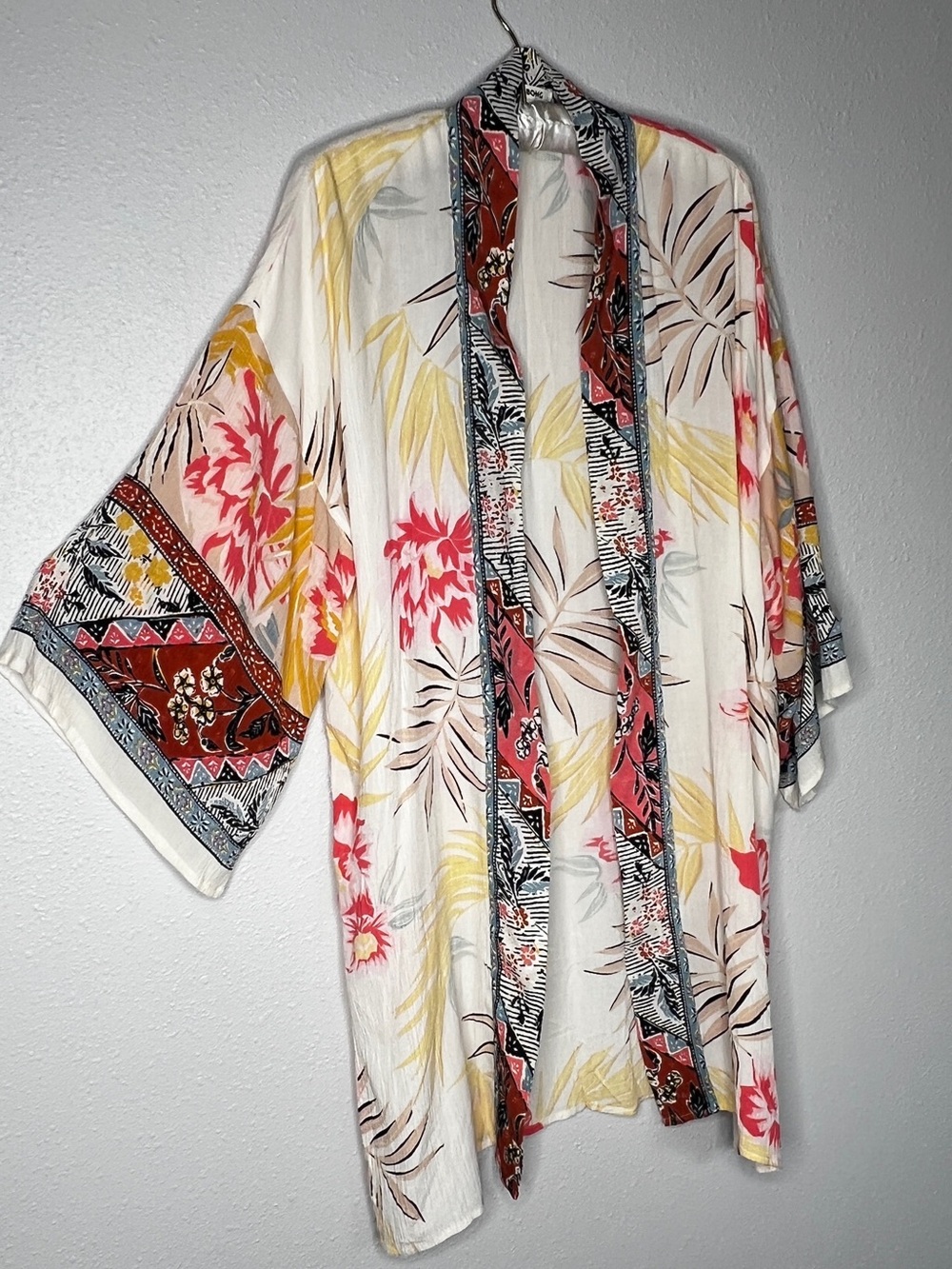 Billabong Fire Nights Beach CoverUp Kimono Boho Festival Vibrant Floral Tropical